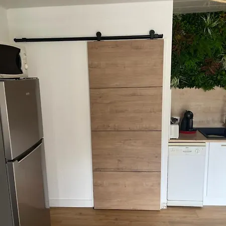 Studio 4 Personnes, Coin Cabine, Climatisation, Terrasse, Parking, Mer Apartmán *